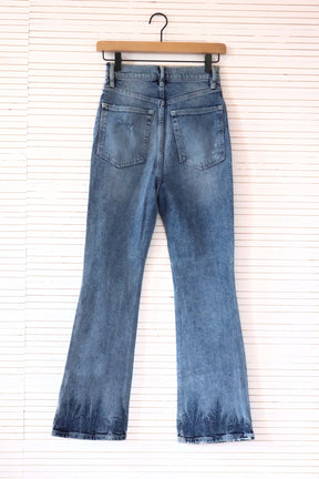 Phoenix Crop Flare Jeans (26)